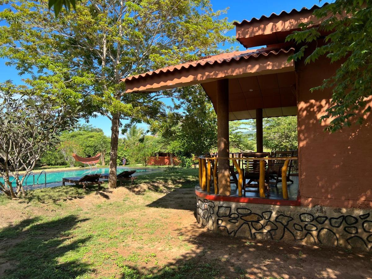 Yala Peace Cottages Tissamaharama Exterior foto